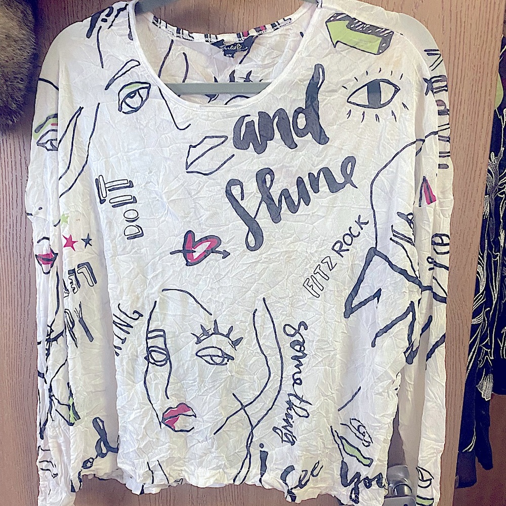 White Contemporary Comfy loose-fitting shirt. Never worn